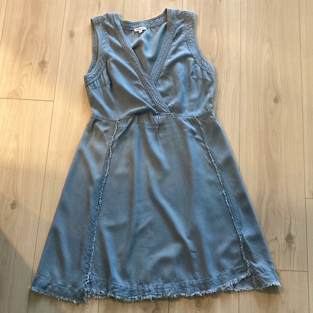 Splendid Blue Sleeveless Frayed Dress